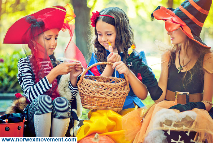 How to Have a Safer Halloween - 4 Easy Tips