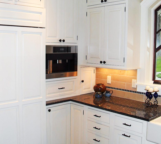 Kitchen Knobs and Handles